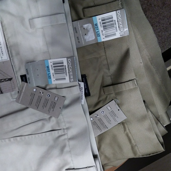 Dockers Classic Fit Mens Pant New - Picture 2 of 4